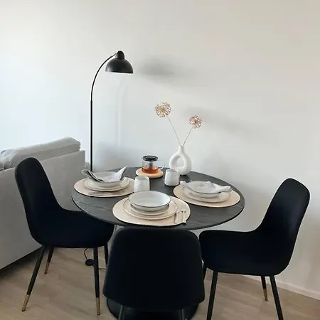 Modern Penthouse With Private Terrace Διαμέρισμα *