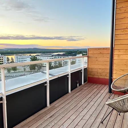 Modern Penthouse With Private Terrace Rovaniemi